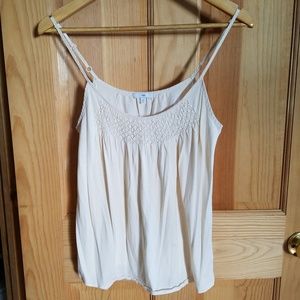 Gap Beaded Tank